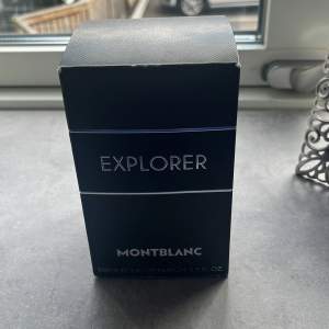 Montblanc Explorer 