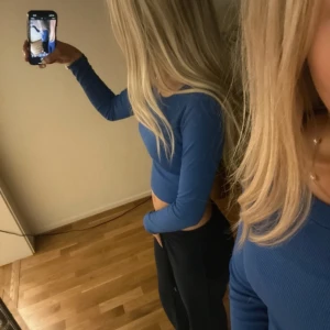 Långärmad topp - Jättefin långärmad topp. Aldrig använd