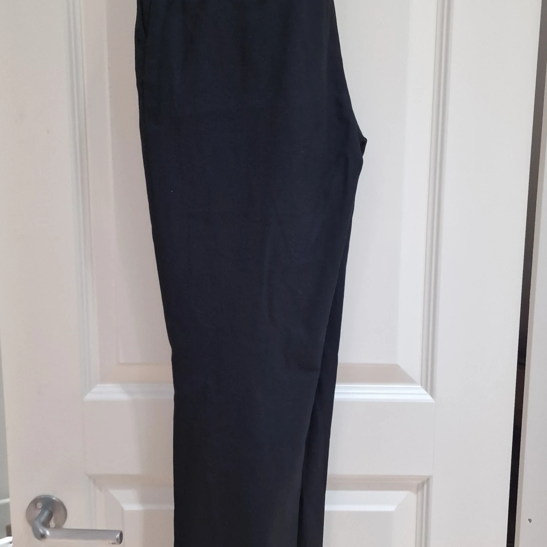 Kostymbyxor storlek xs  - 92