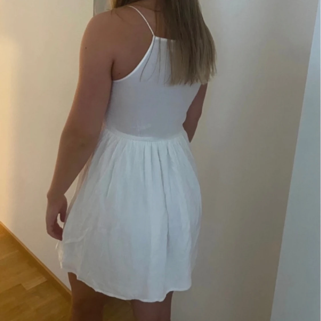 Vit klänning  - 90