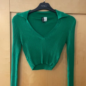 Tröja från hm - Använt någon gång, it min stil bara