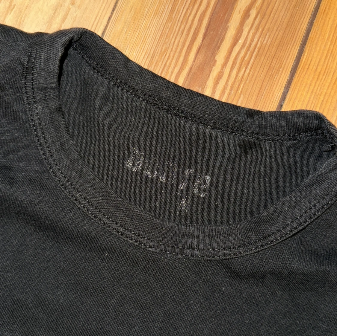 10. Svart Det Yttre Befälet T-shirt M - 90