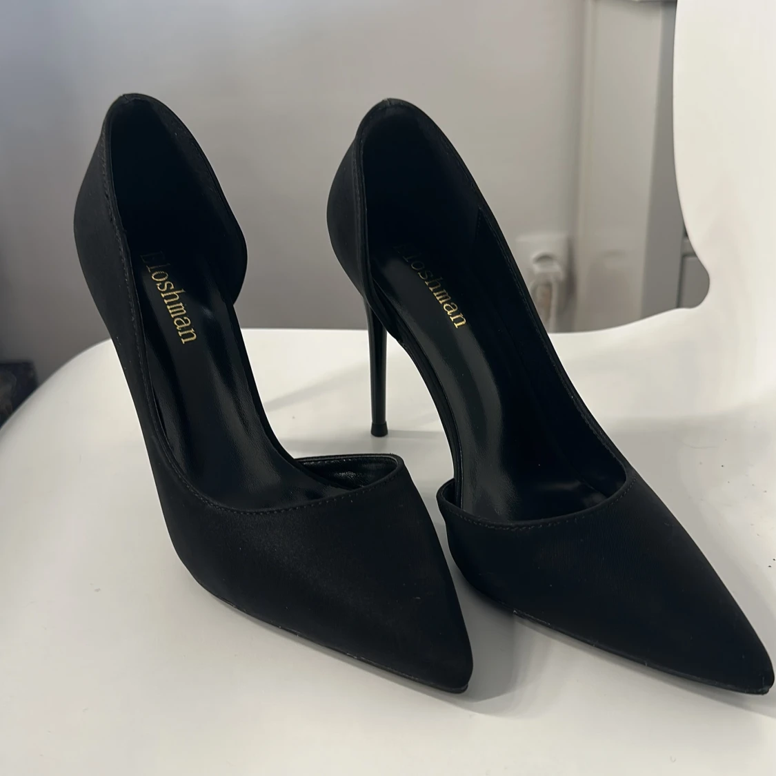 Högklackade skor  - 91