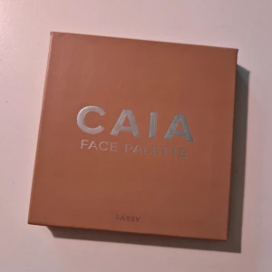 Caia Sassy palett  - Använd, se bild. 