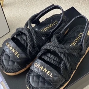 Chanel sandaler storlek 39 - Chanel sandaler storlek 39 