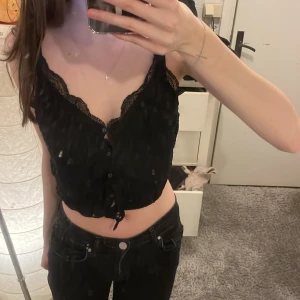 Topp - Söt topp, aldrig använd 