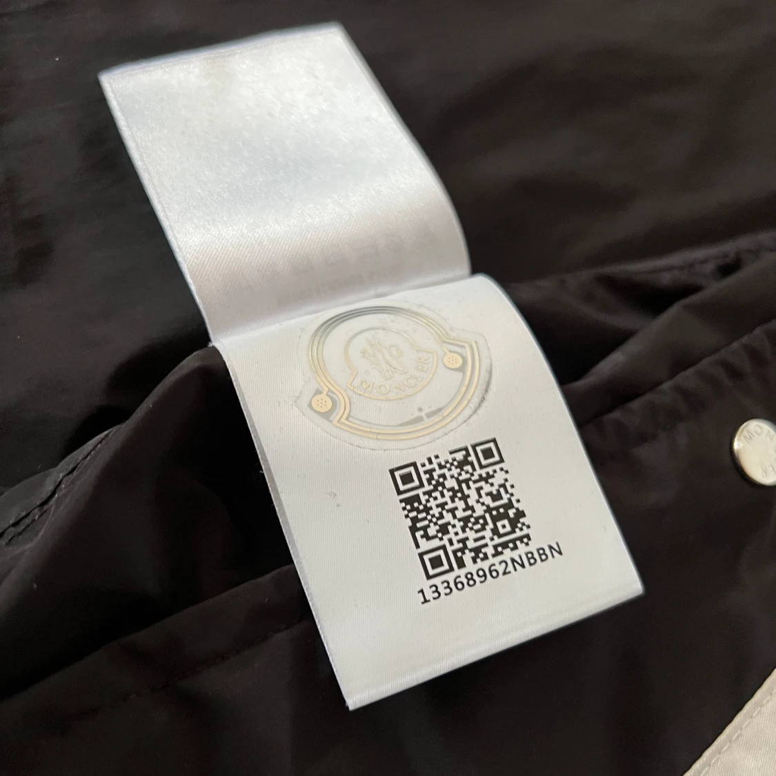 Moncler Windbreaker - 93