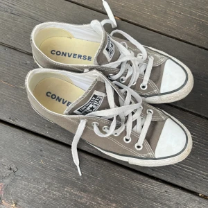 Converse skor - Snygga Converse skor, nästan helt nya💖