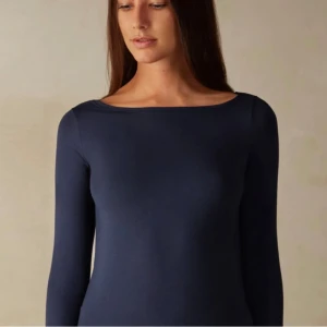 Intimissimi tröja - Säljer denna populära tröjan från intimissimi! Kommer inte till användning! Inga defekter💞 postar fort!!