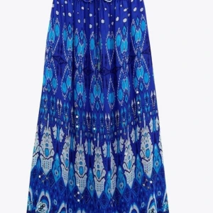 Maxikjol - Super fin slutsåld maxikjol från zara!💕säljer då den tyvärr är för kort för mig🙌aldrig använd