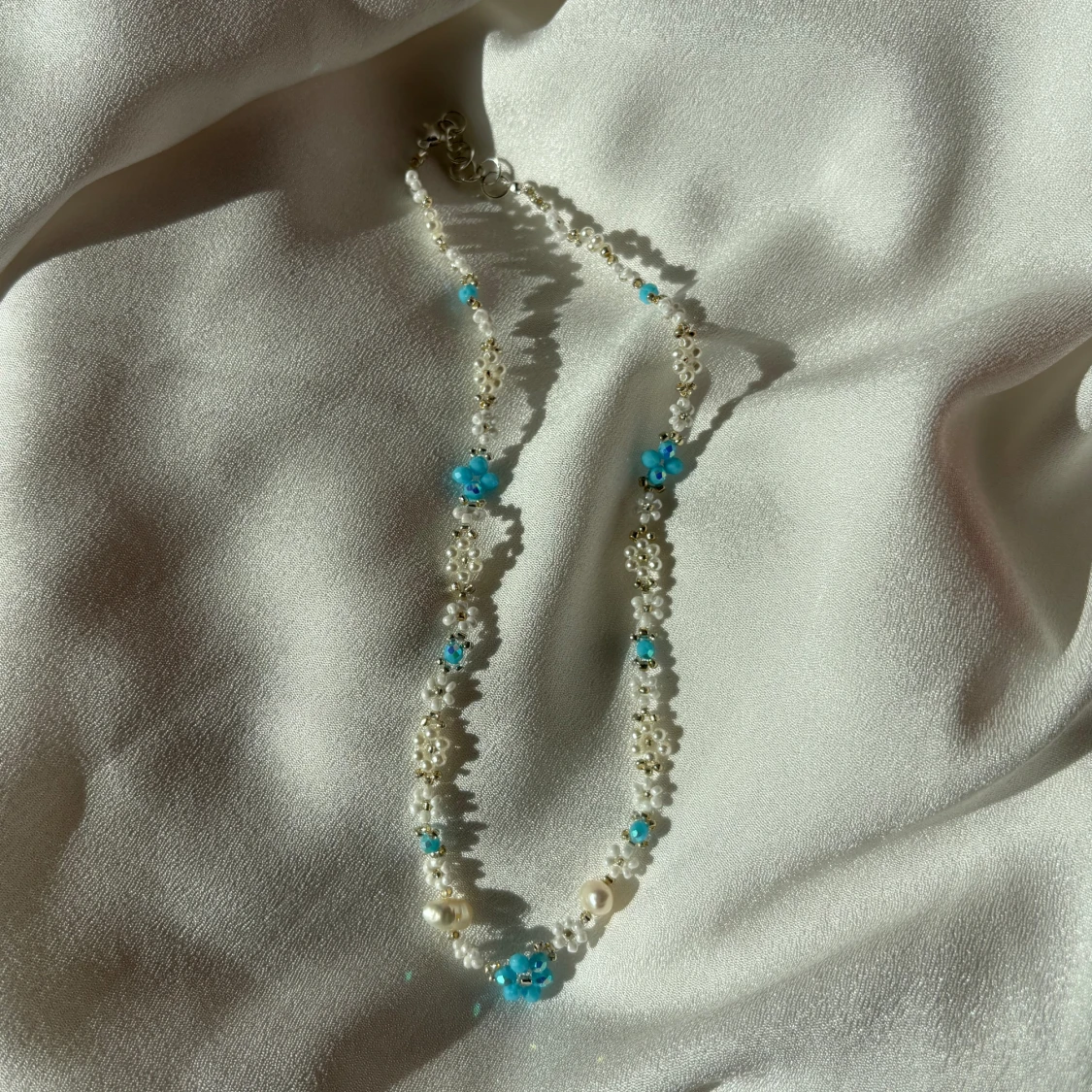 Handgjort halsband 🩵