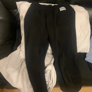 Svarta mjukis  - Svarta mjukis jätte sköna 