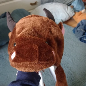 Mössa - En ko mössa med vantar 