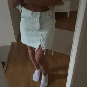 Jeanskjol - För liten på mig❤️använd en gång