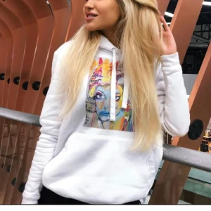 The cool elephant hoddie - Jätte fin hoddie från the cool elephant men kommer ej till användning för mig! Ny skick då den är använd ett fåtal gånger💕 nypris:599kr mitt pris 115kr