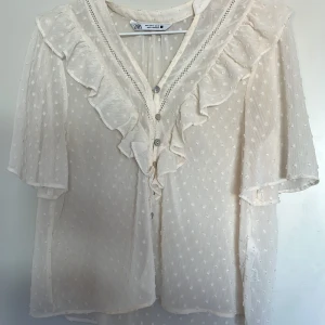 Zara blus - Jätte gullig blus💕