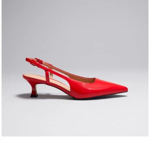 Röda klackar - Endast använda 2 gånger, suuuperfina!