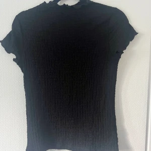 Tröja - Superfin tröja/blus som inte kommit till användning, nyligen köpt✨