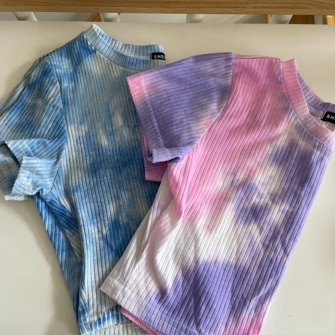 Ribbad t-shirt från Shein - 90