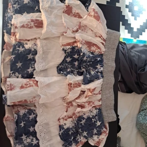 Vollang kjol med amerikanska flaggan - Super fin kjol som säljs pga att den inte kommer till andvändning