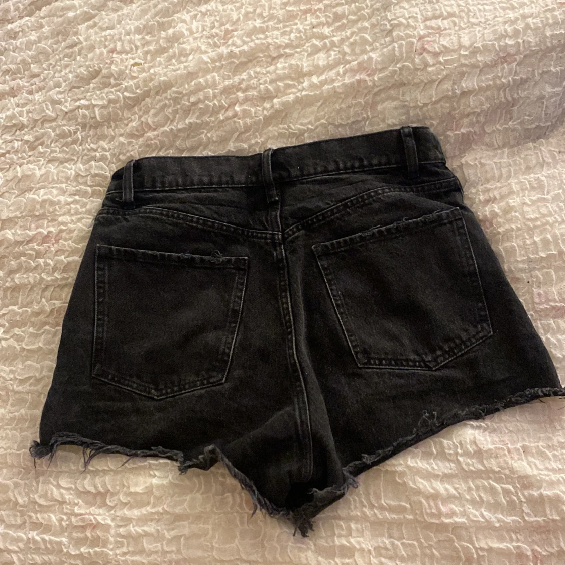 Zara shorts - 90