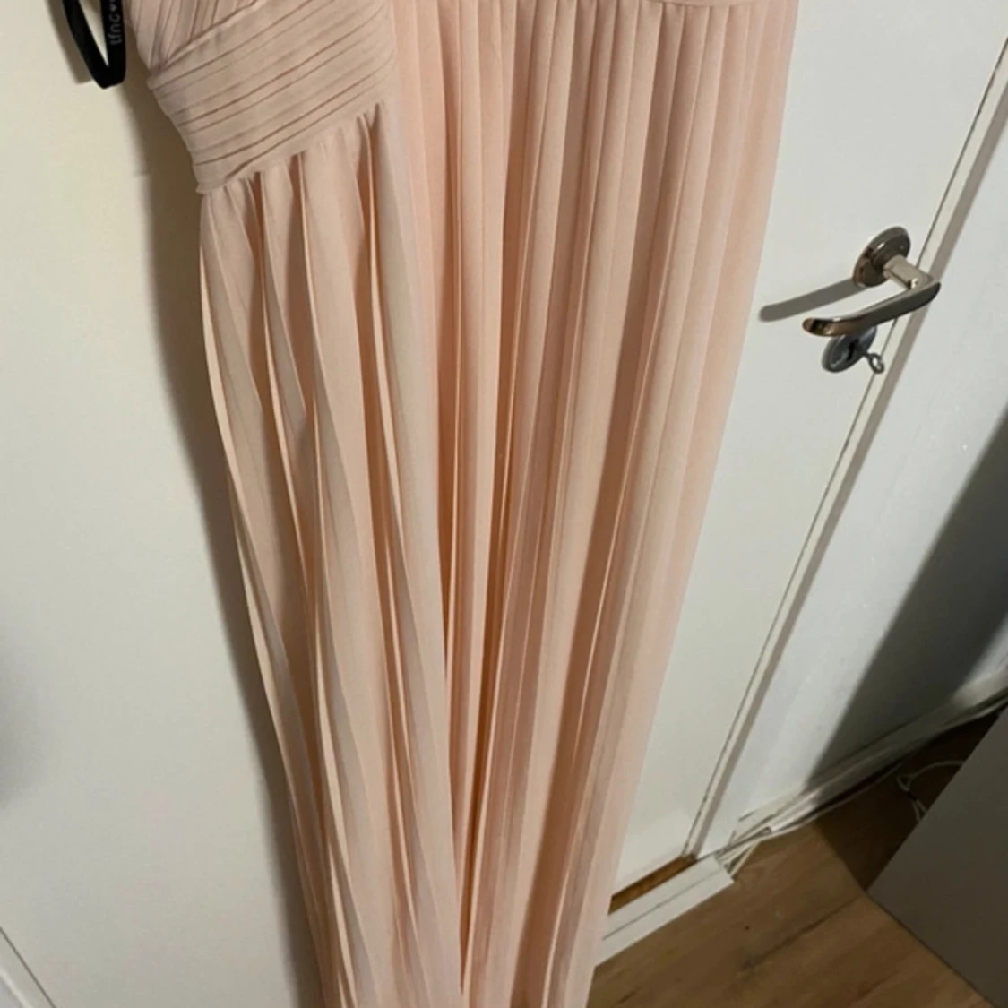 Champagnefärgad/ljusrosa långklänning - 91