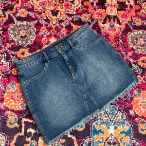 Jeans kjol  - Så snygg 