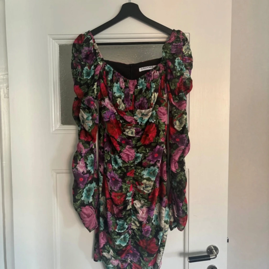 Adoore klänning strl 38