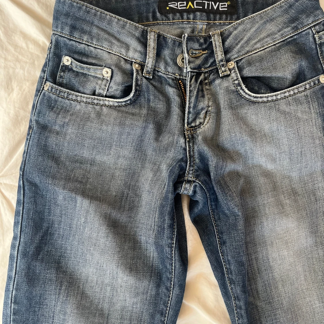 Low rise bootcut jeans
