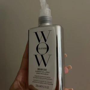 Color Wow - Hej! Vill bli av med denna då den ej har funkat för mitt hår dessvärre. Använt endast en gång samt köptes den för 360 och säljs för 270. 200 ML