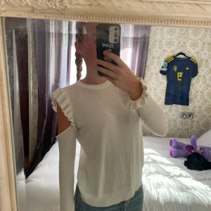 Off shoulder topp - Snygg topp utan axlar Volang