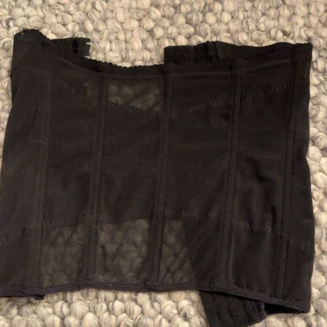 Korsett i spets/mech - 91