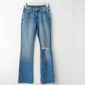 Full lenght flare jeans från Gina tricot, knappt använda! 