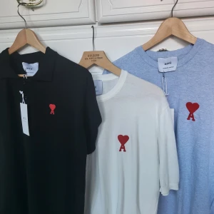 T-shirts  - Helt nytt T-shirts Ami Paris 