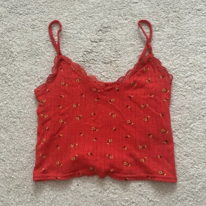 Topp Urban Outfitters  - Jättesöt topp i bra skick! 