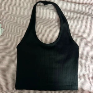 Topp - Topp från h&m, divided. Aldrig använd 