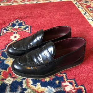 Loafers 42 - Riktigt fina loafers väldigt fint skick 