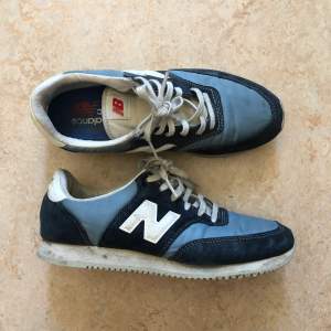 Snygga blå skor från New Balance. Storlek 38. Säljer dessa för 50 kr + frakt där köparen står för frakten 💕
