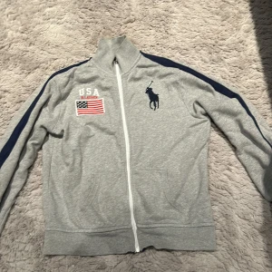 Polo USA ralph lauren zip tröja - I god skick utan fläckar eller hål