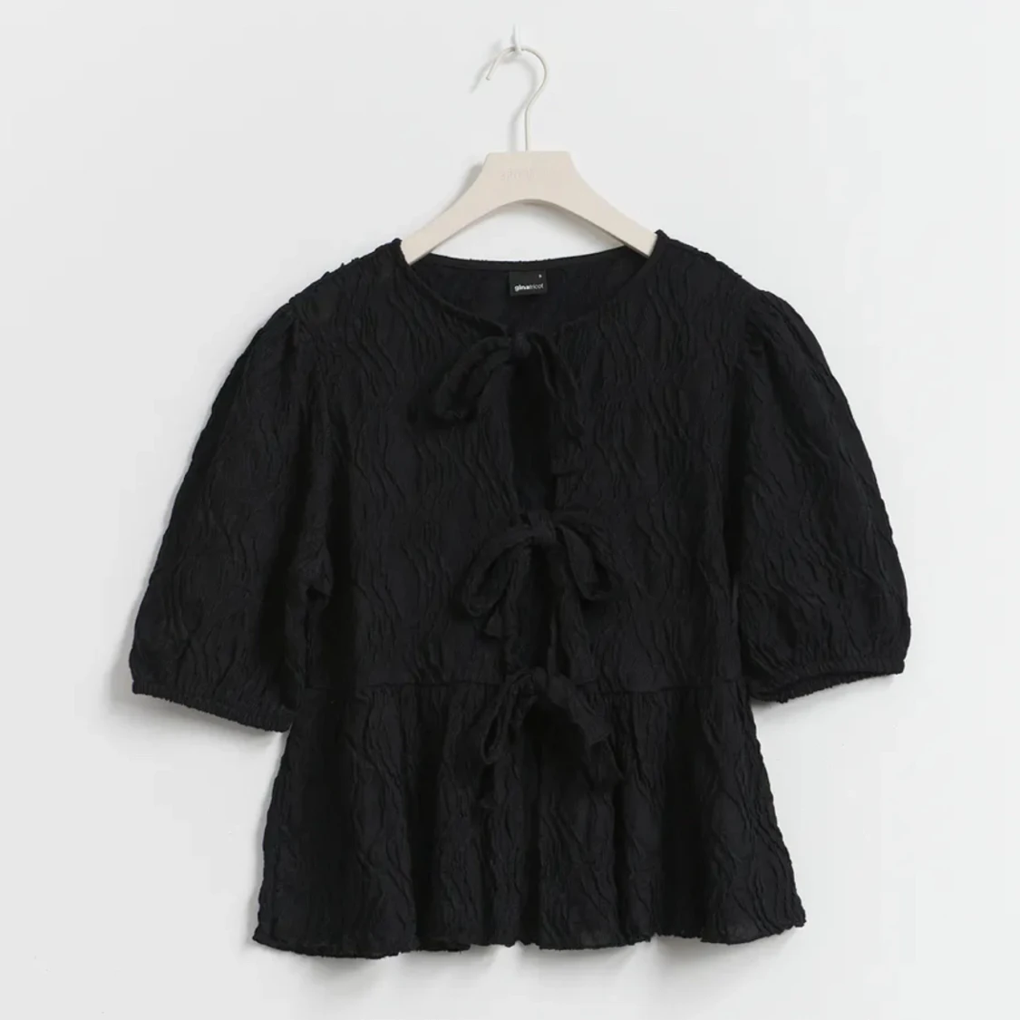 Blus Gina Tricot - 90