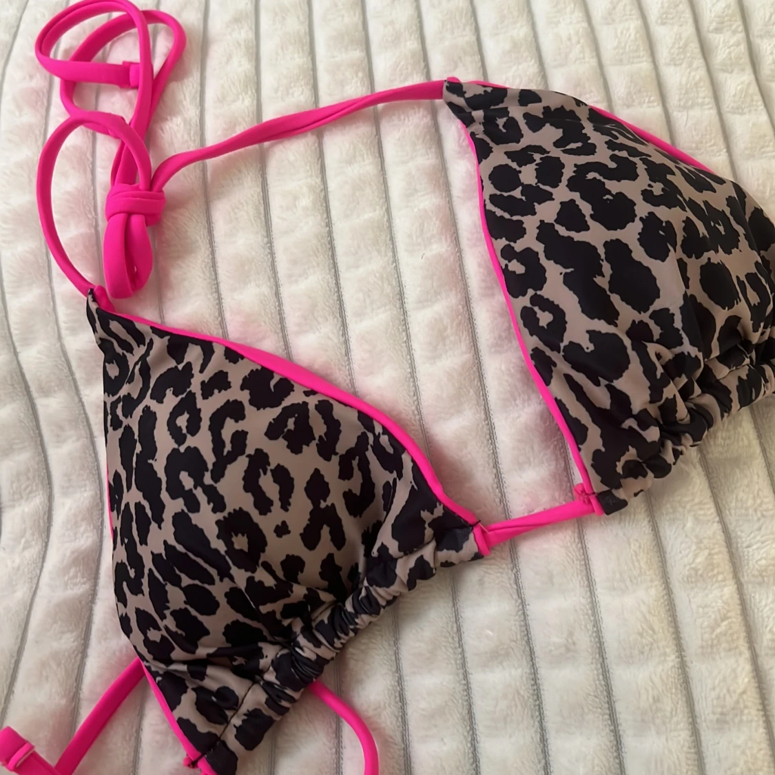 Leopard bikini överdel