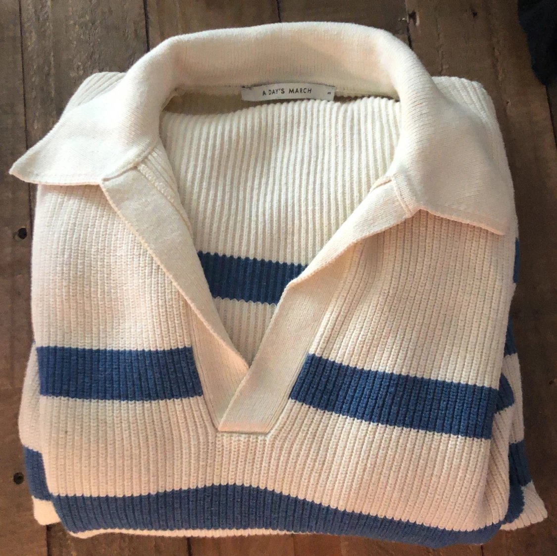 A DAY’S MARCH tröja - 90