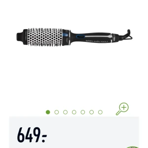 Värmeborste  - Säljer min värmeborste från Björn Axén i 38 mm, alltså mellan storleken. Köparen står för frakten 