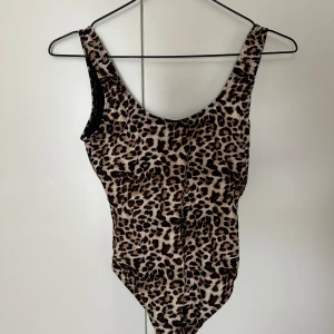 Badräkt  - Oanvänd.