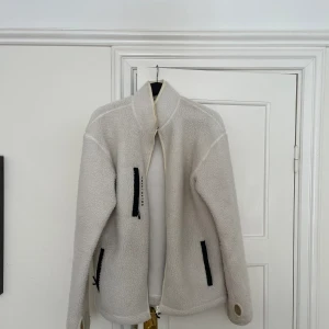 Fleece från Sweet SKBTS - Fint skick Oversized