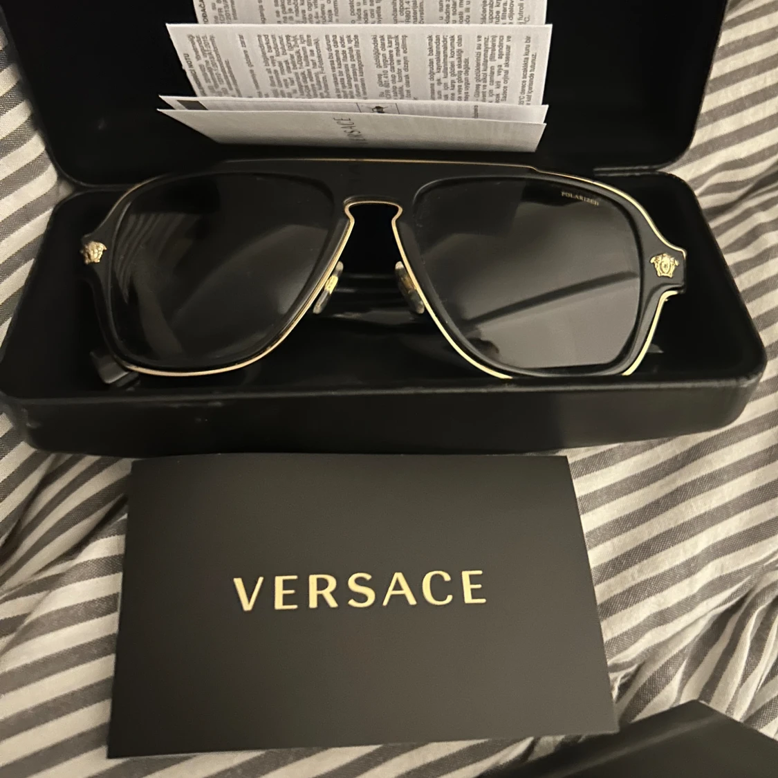 Versace glasögon  - 90