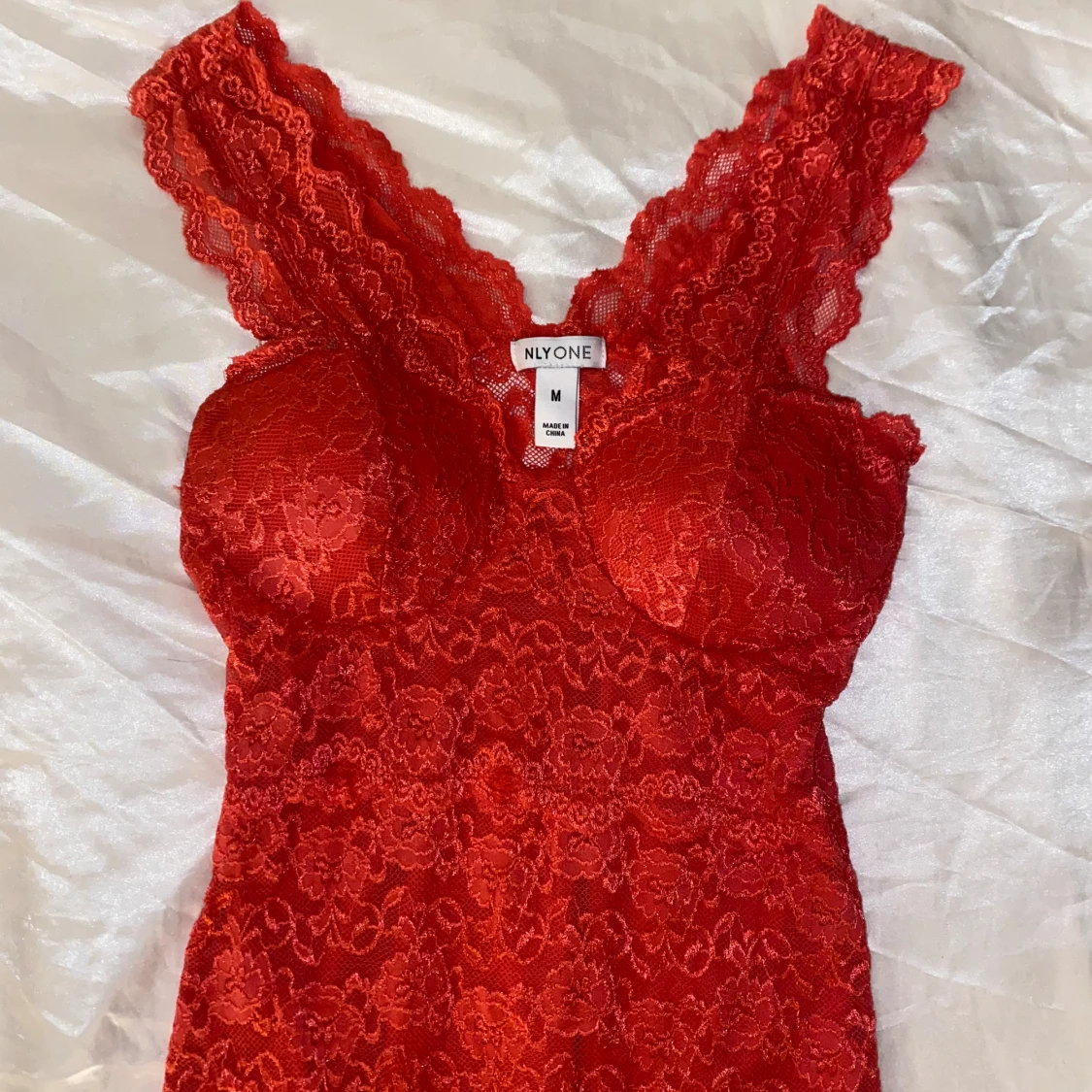 Spets klänning  - 90