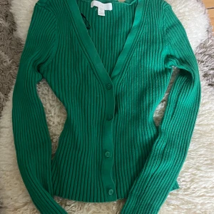 Long sleeve top - In good condition 