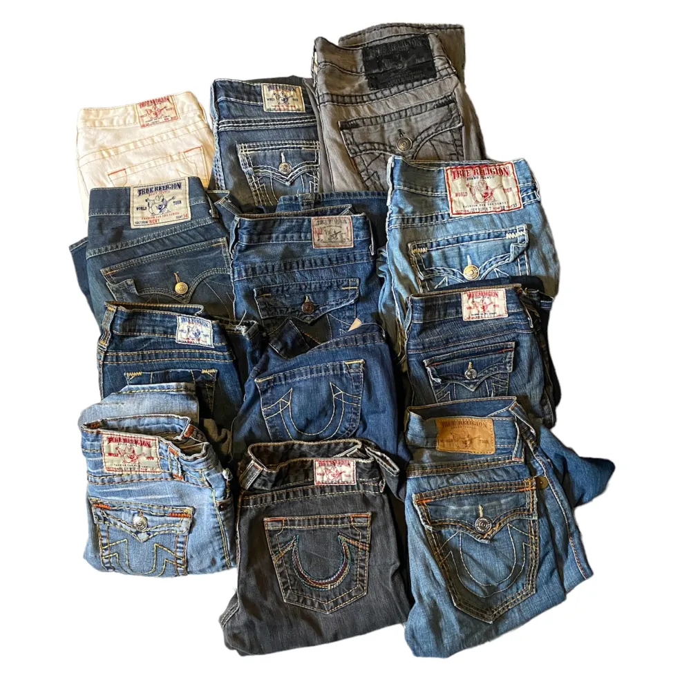 Nytt dropp med true religion jeans som kommer till min profil, håll utkik! 🔥🔥🐺 Köp inte den här annonsen . Jeans & Byxor.