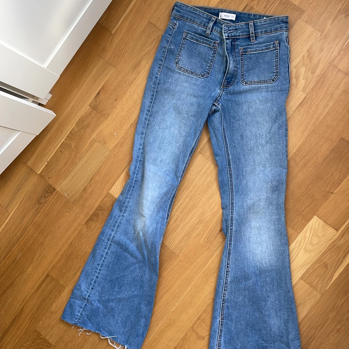 Bootcut jeans med fickor - 90